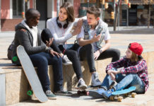 Teen drug use drops to new lows, survey shows Teen drug use drop survey