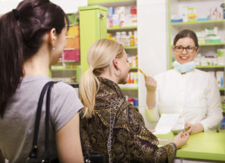 Confidence wanes on the front lines of drug dispensation pharmacists opioid prescriptions