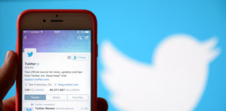 Cutting through the chatter: Toxicovigilance and Twitter toxicoviligance and Twitter_