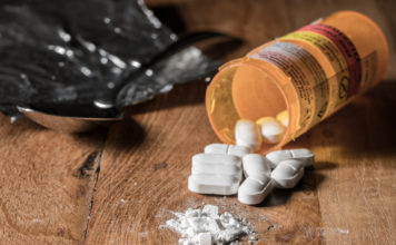 Non-oral use of prescription opioids doubles risks of death Non-oral use of prescription opioids doubles risks of death