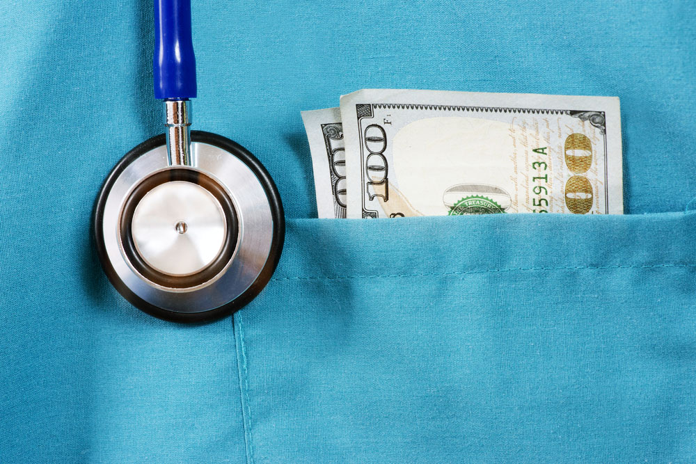 One in 12 doctors accepts opioid-related payments from drug companies