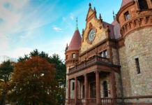 Wellesley Addiction Treatment Center Divides Community Wellesley Addiction Treatment Center Divides Community