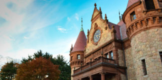 Wellesley Addiction Treatment Center Divides Community Wellesley Addiction Treatment Center Divides Community