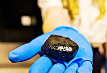 What Is Black Tar Heroin, Whats In It, and Where Does it Come From? black tar heroin
