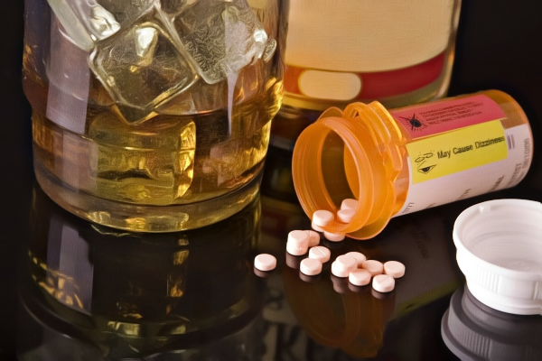 Oxycodone and Alcohol