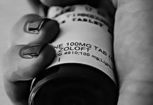 Zoloft and Alcohol: What are the risks and dangers? Zoloft and Alcohol