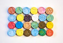 Candy Flipped: Candyflipping and Dangers of Mixing MDMA and LSD candy flipped